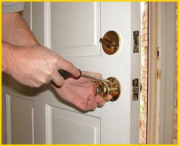 Metro Locksmith Services Brooklyn, NY 718-489-9798 Metro Locksmith Services Brooklyn, NY 718-489-9798